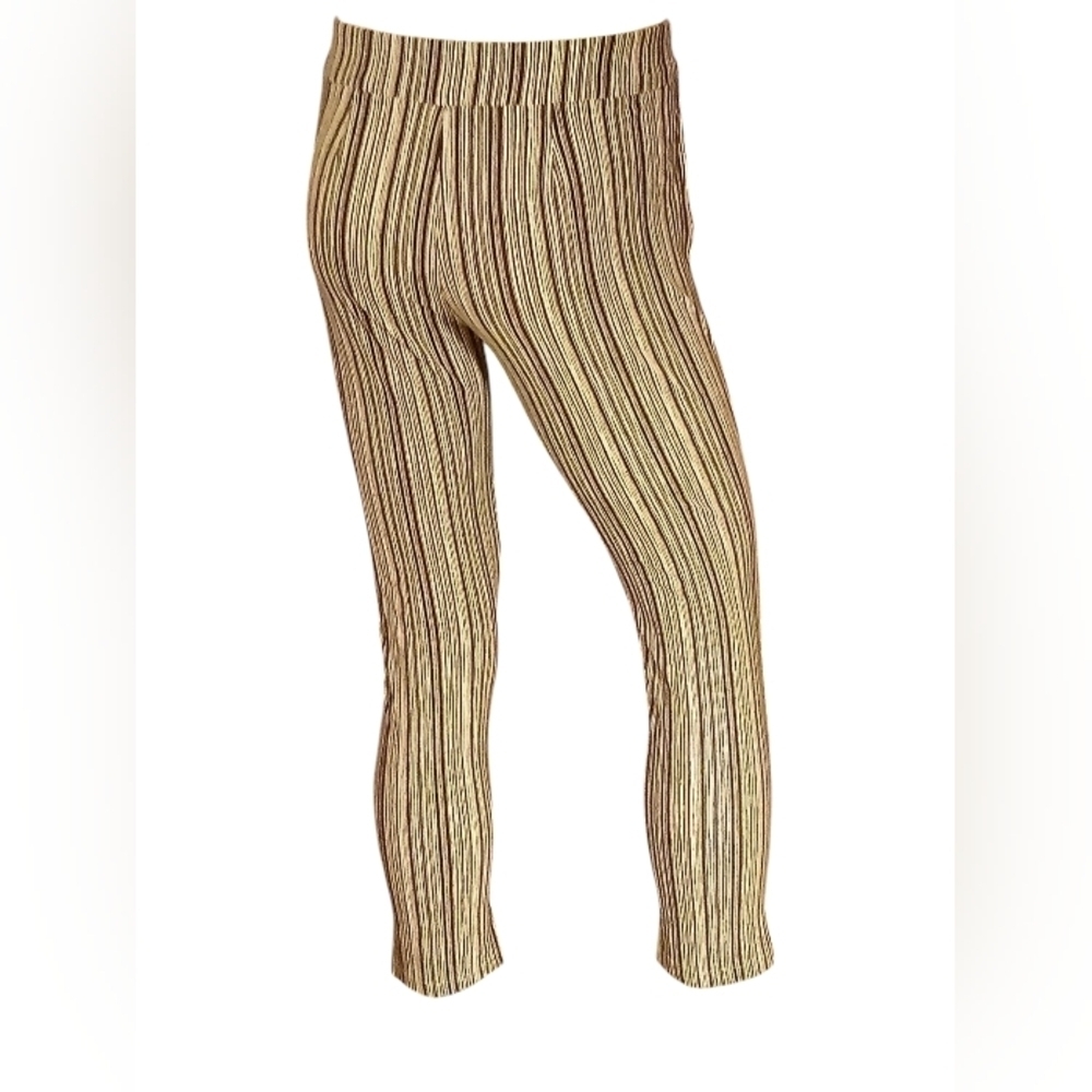 Chicos Travelers - Cropped Pants With Black & White Stripes, Faux Front Pockets, - Picture 3 of 14